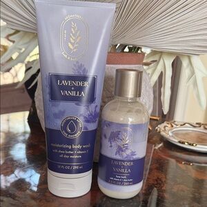 Bath & Body Works Lavender Vanilla Body Wash & Luxe Bath